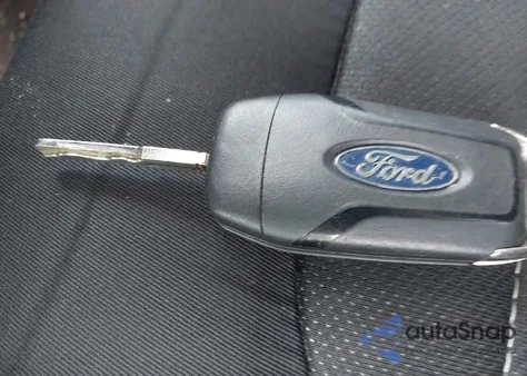 2014 Ford Fusion Se z USA, uszkodzony, nr VIN 3FA6P0H77ER322929